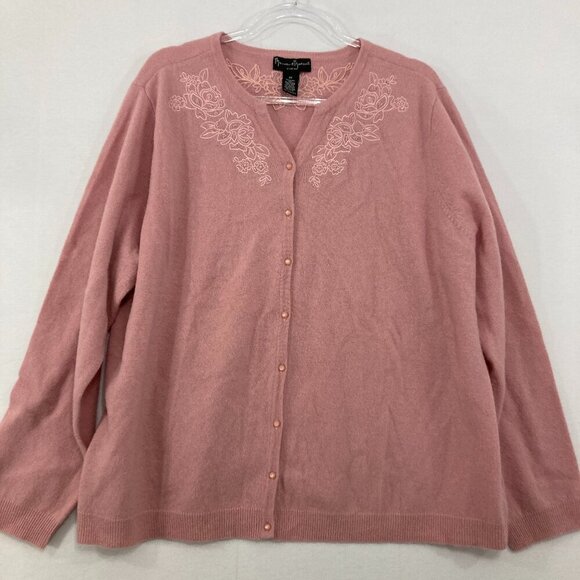 mercer & madison Sweaters - Mercer & Madison size 3X Pink Mauve Lambs Wool Rabbit Hair Embroidered Cardigan